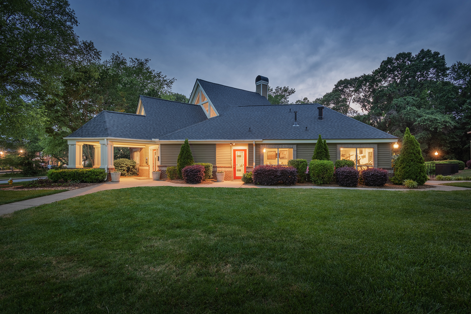 Oak Ridge at Pelham The Multifamily Advisory Group at Cushman & Wakefield